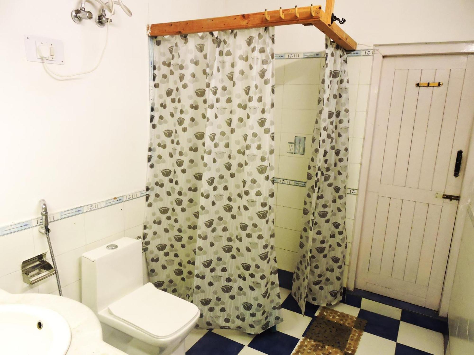 The Manora Woods - Private Hill Top, Gethiya, Nainital Room photo