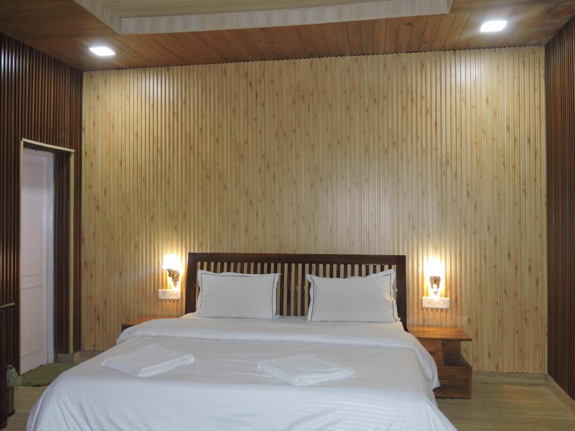 The Manora Woods - Private Hill Top, Gethiya, Nainital Room photo